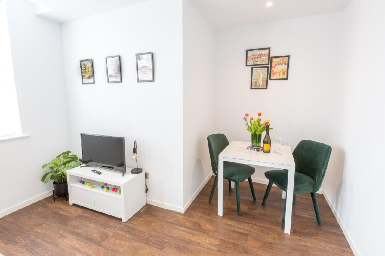Chester Stays - Lovely Apartment In The Heart Of Chester With Free Parking Dış mekan fotoğraf